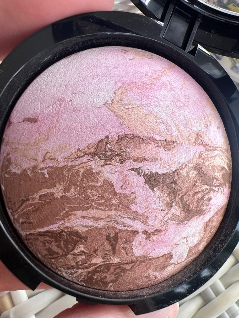 New in box Laura Geller Baked Bronze Brighten Multipurpose Bronzer Blush Medium - Picture 4 of 8